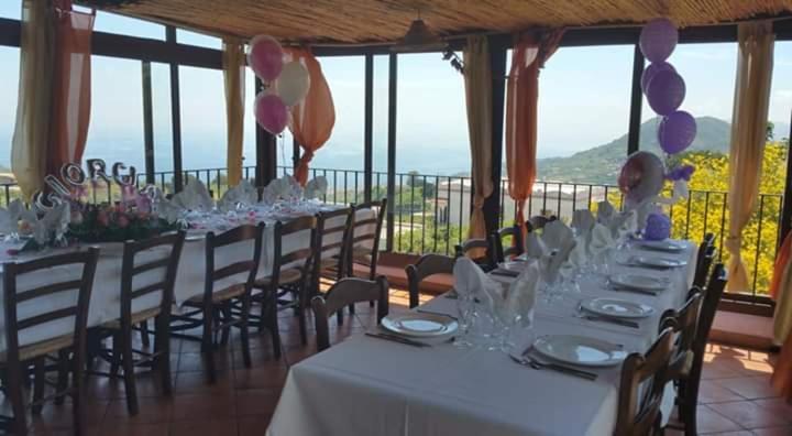 Agriturismo U Zu Peppino 利帕里 外观 照片